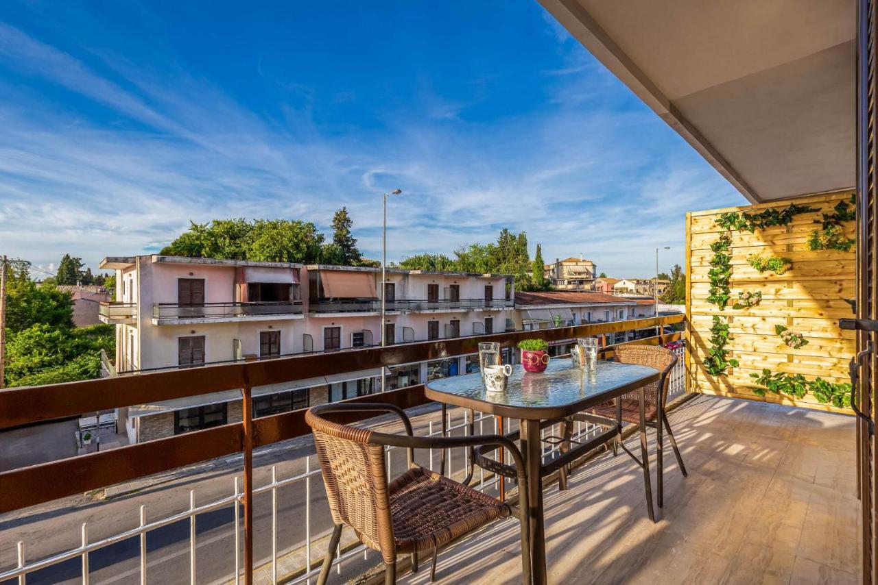 Luna Solari Apartment Mantouki Luaran gambar